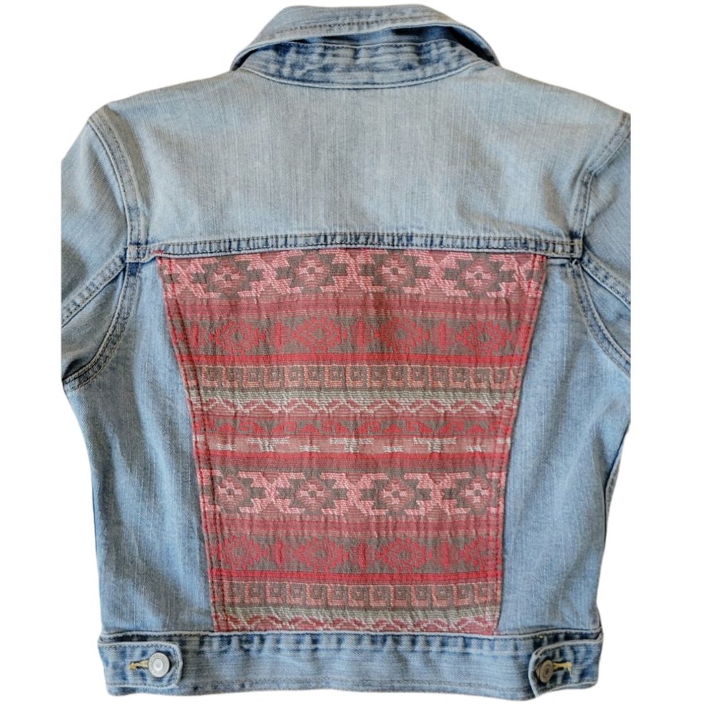 American Eagle Denim Jacket With Patchwork Design - image 4